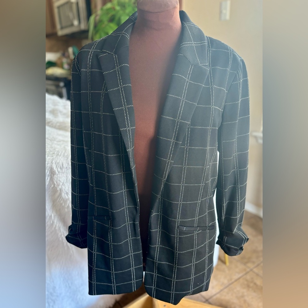 Nine West black blazer with white stripes